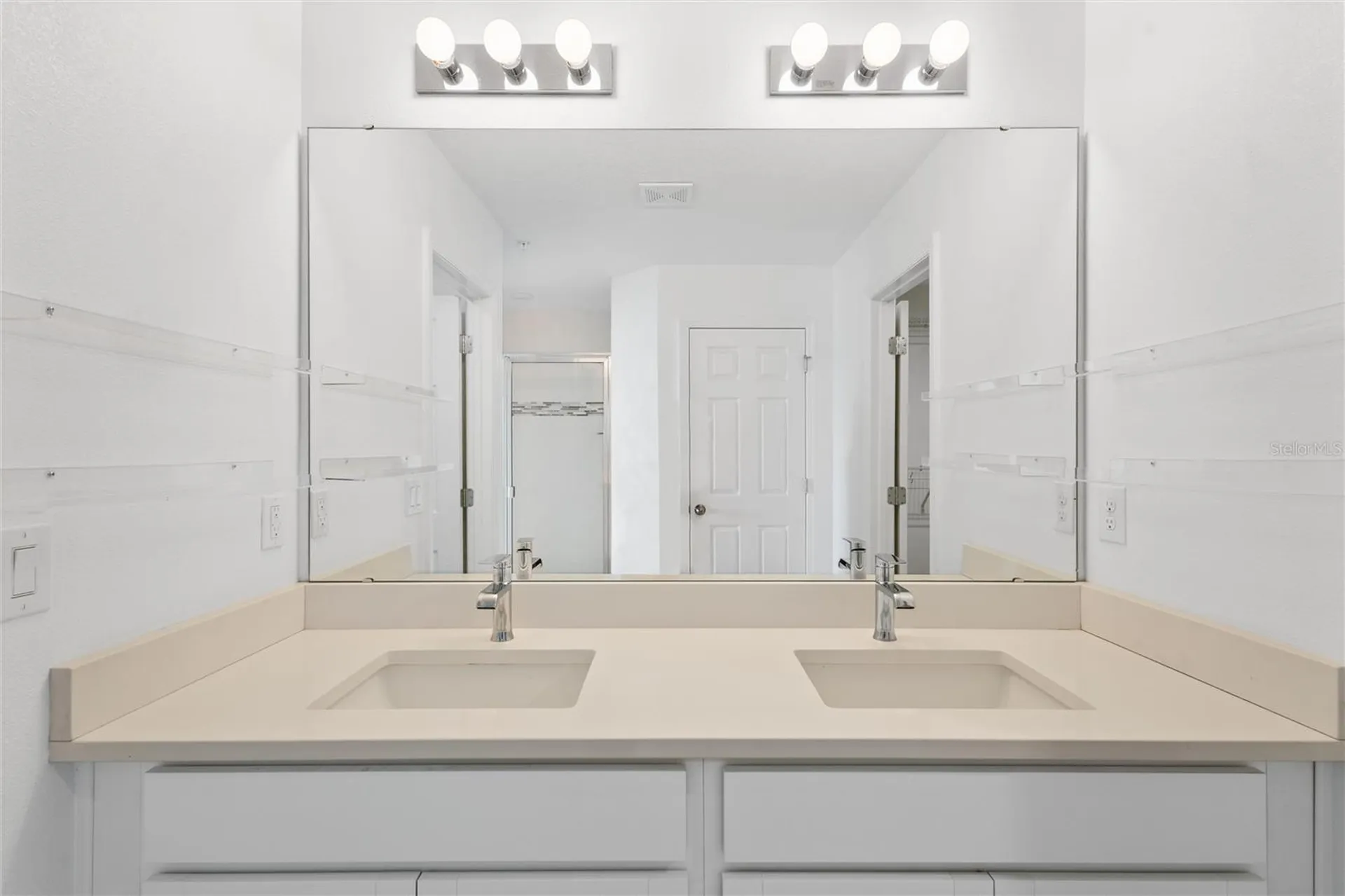 10251 Highline Crest Street Orlando FL 32832