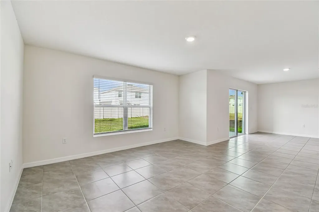 9208 Mission Bay Place Tampa FL 33637