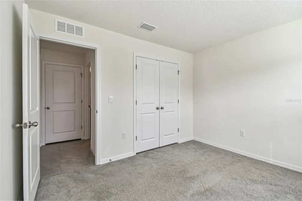 9208 Mission Bay Place Tampa FL 33637