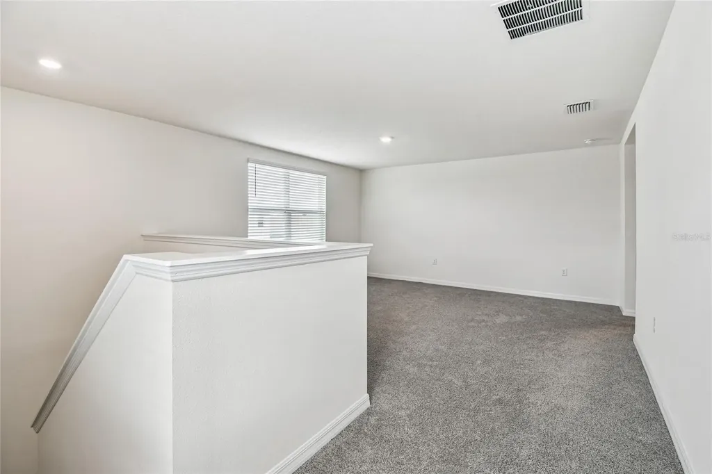 9208 Mission Bay Place Tampa FL 33637