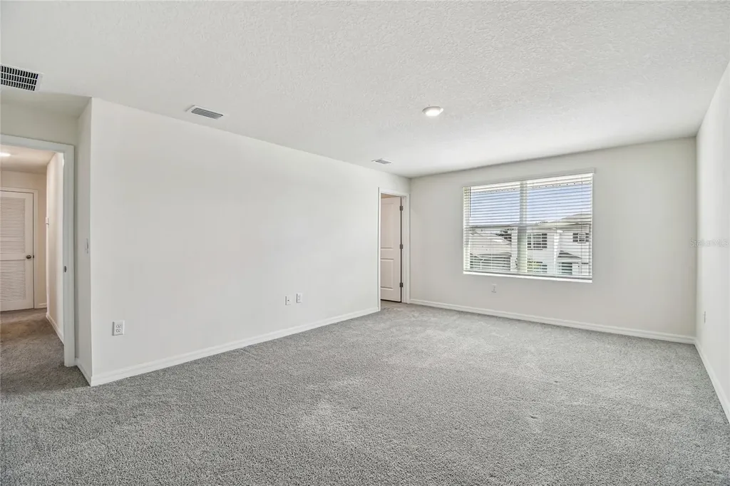 9208 Mission Bay Place Tampa FL 33637