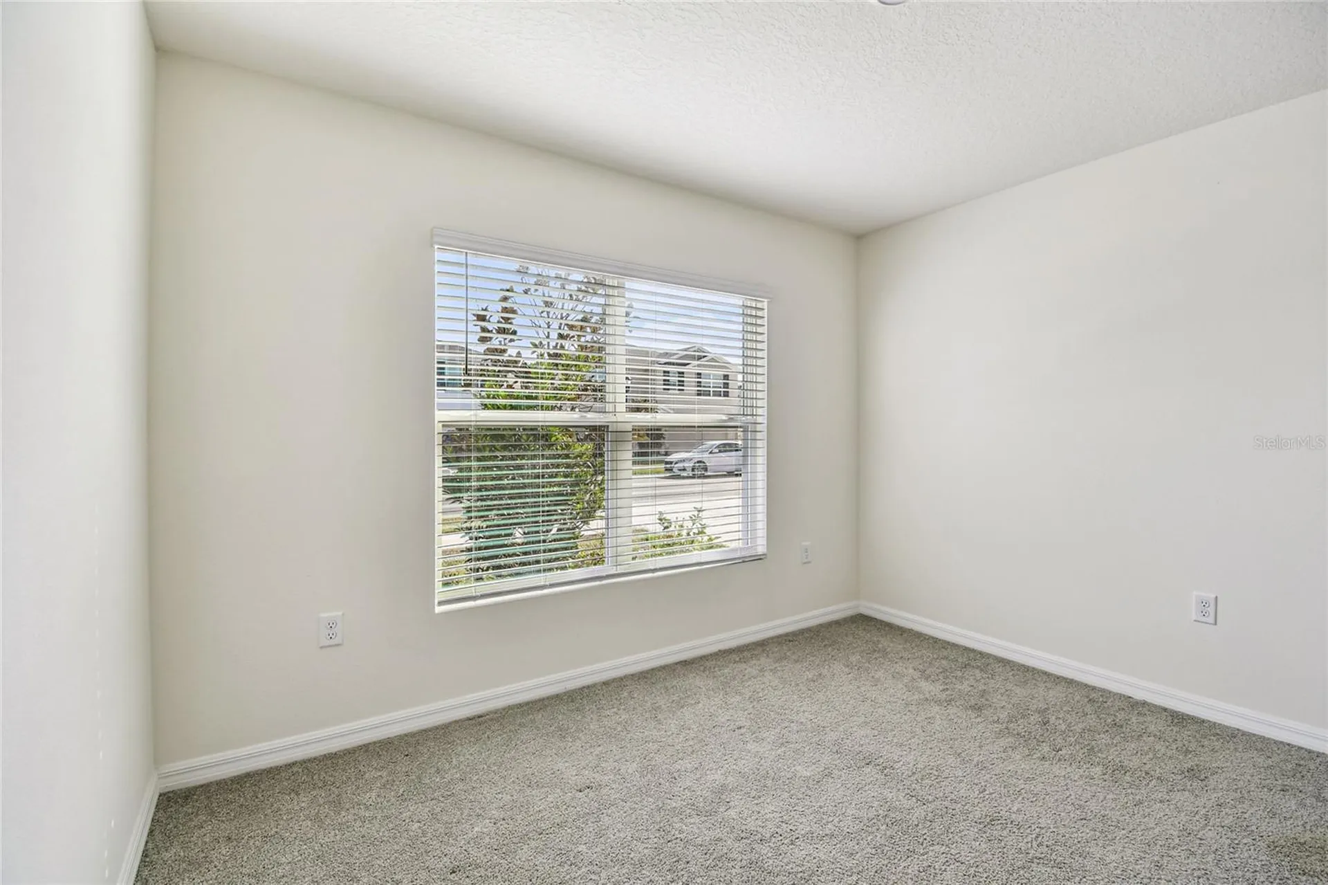 9208 Mission Bay Place Tampa FL 33637
