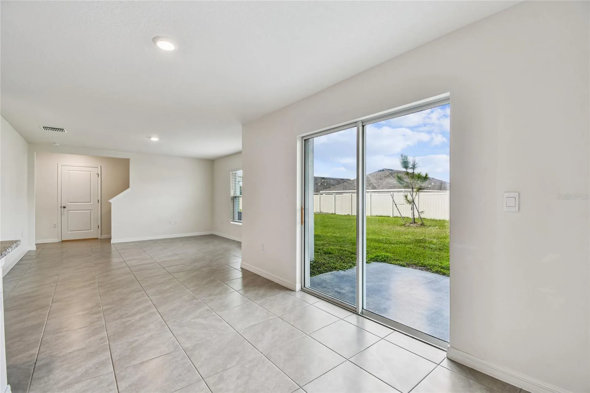 9208 Mission Bay Place Tampa FL 33637