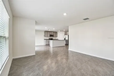 9208 Mission Bay Place Tampa FL 33637