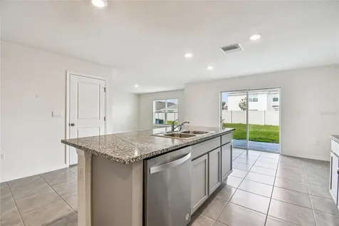 9208 Mission Bay Place Tampa FL 33637