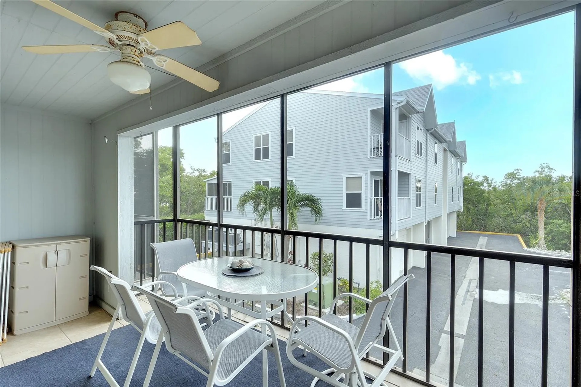 3601 E Bay Drive Holmes Beach FL 34217