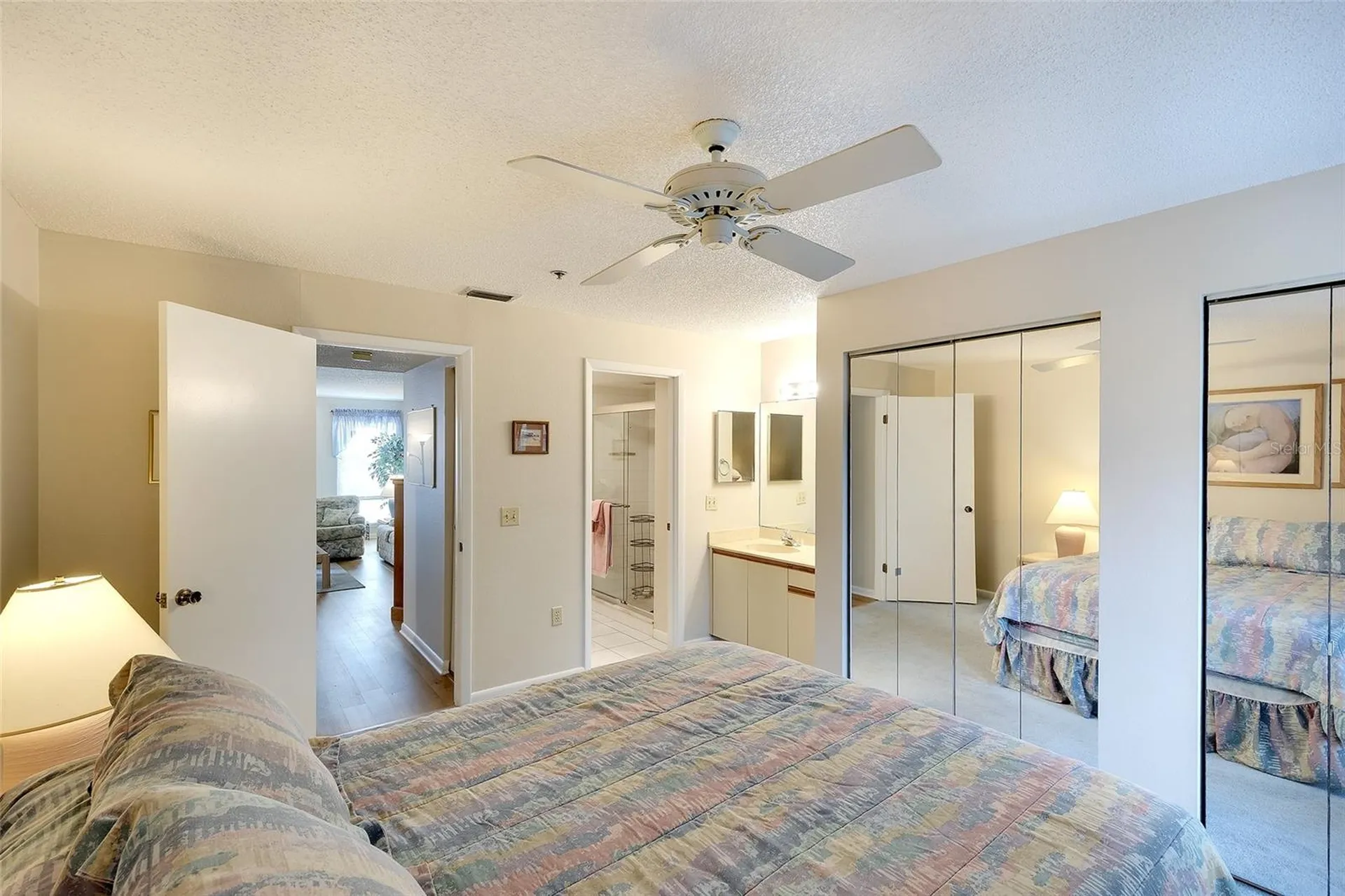 3601 E Bay Drive Holmes Beach FL 34217