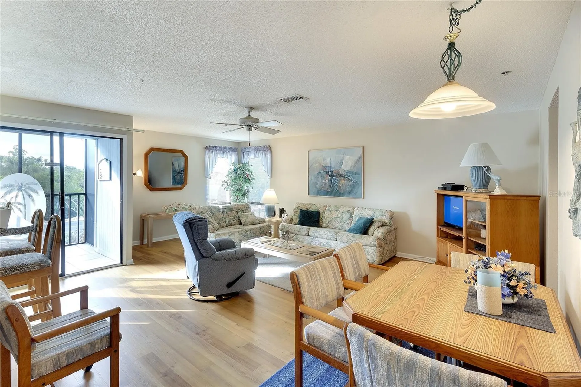 3601 E Bay Drive Holmes Beach FL 34217