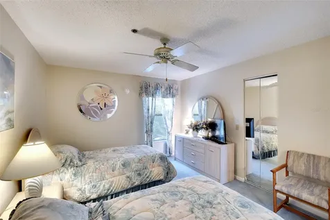 3601 E Bay Drive Holmes Beach FL 34217