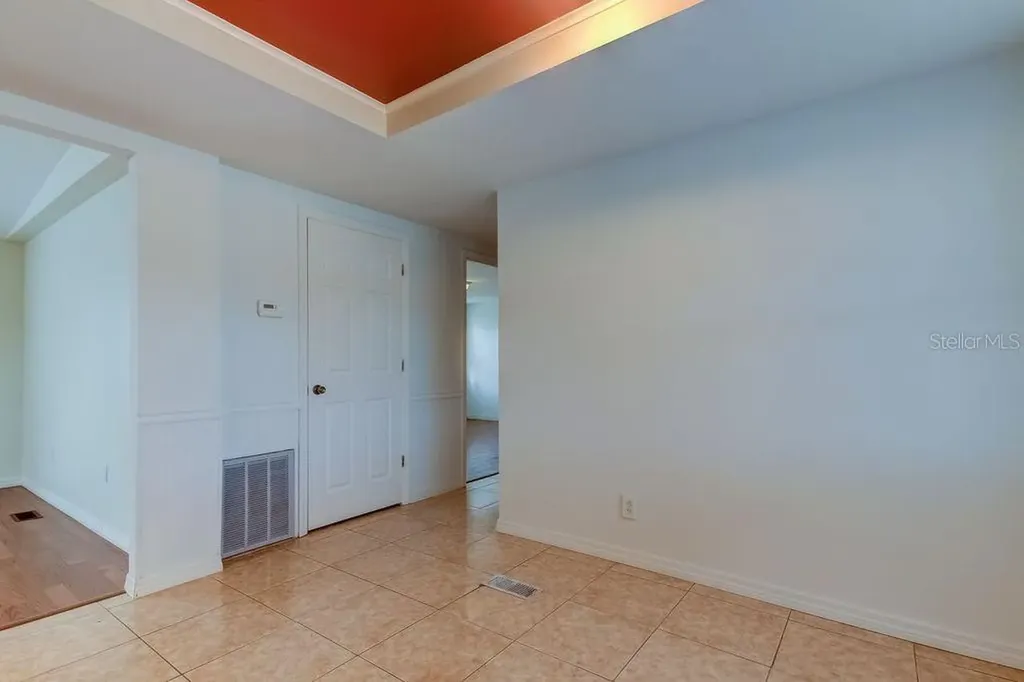 278 Pelican Drive N Oldsmar FL 34677