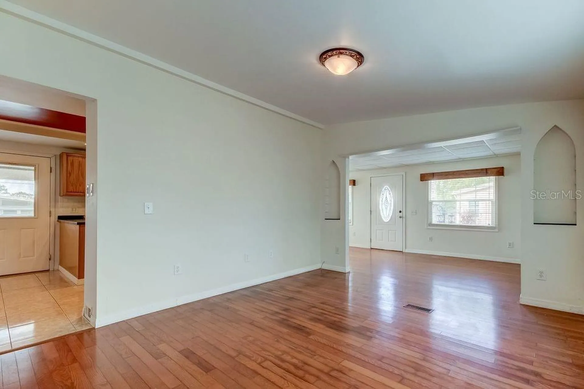 278 Pelican Drive N Oldsmar FL 34677