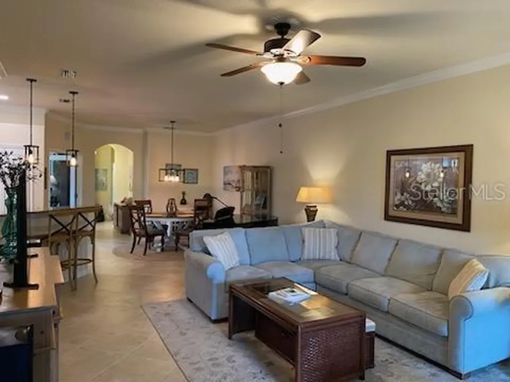 6650 Willowshire Way Bradenton FL 34212