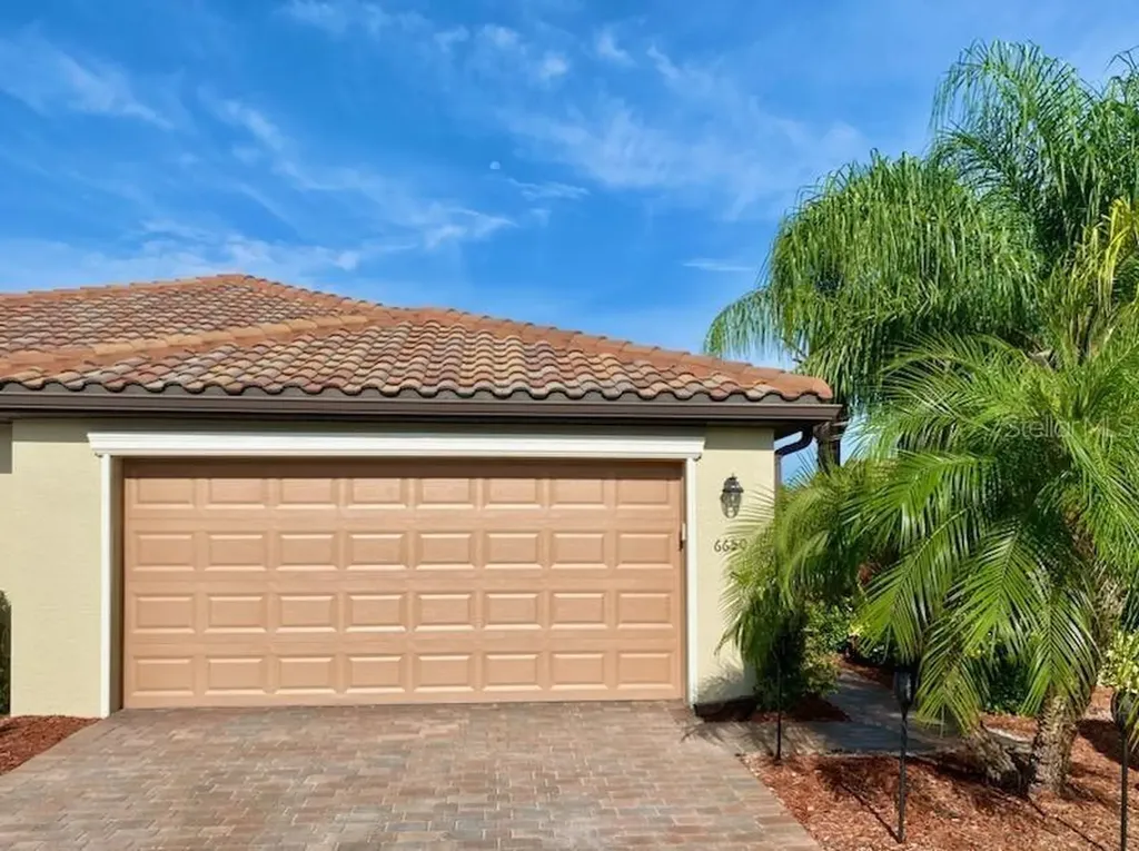 6650 Willowshire Way Bradenton FL 34212