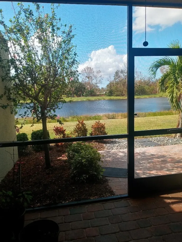 6650 Willowshire Way Bradenton FL 34212