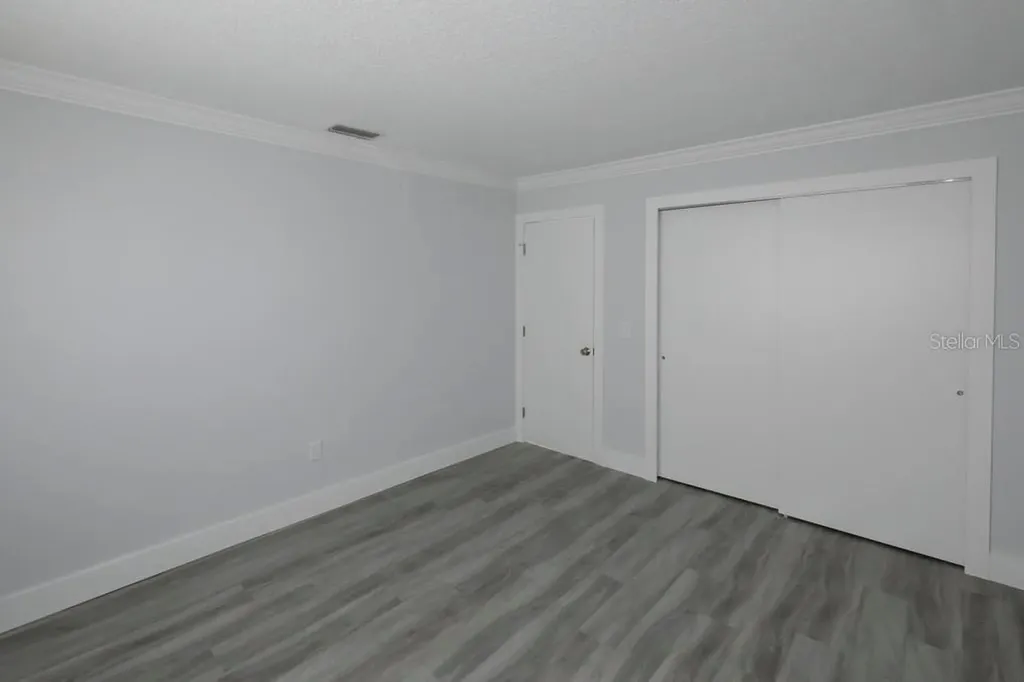 5 Gateshead Drive Dunedin FL 34698