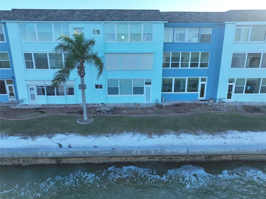 5 Gateshead Drive Dunedin FL 34698