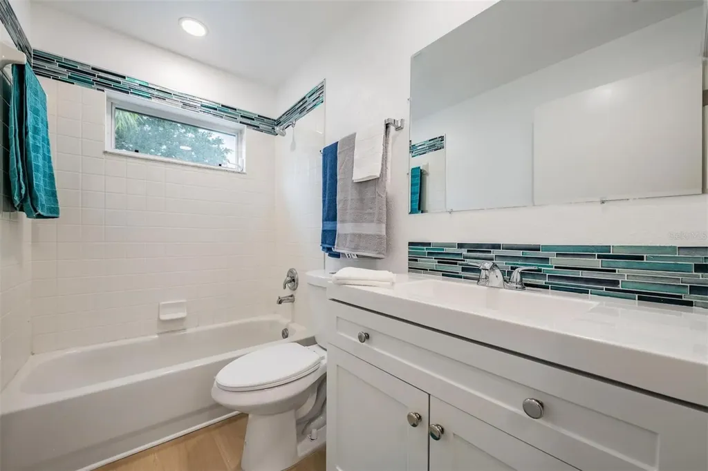4208 Pine Isle Drive Lutz FL 33558