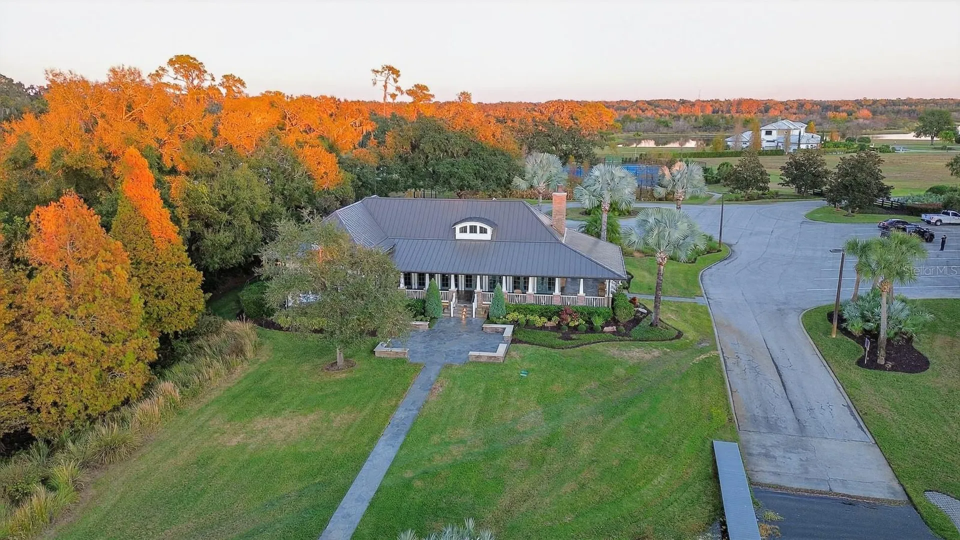 10641 Broadland Pass Thonotosassa FL 33592