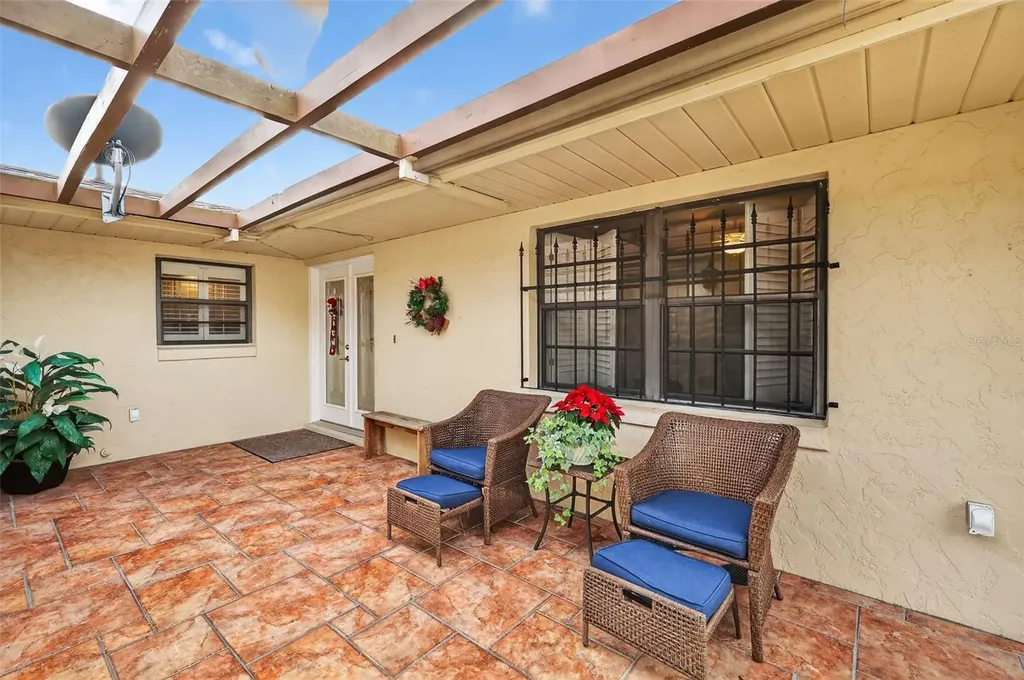 100 S Tremain Street Mount Dora FL 32757