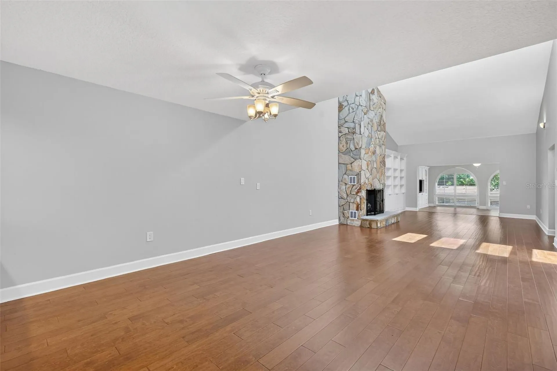 100 S Tremain Street Mount Dora FL 32757