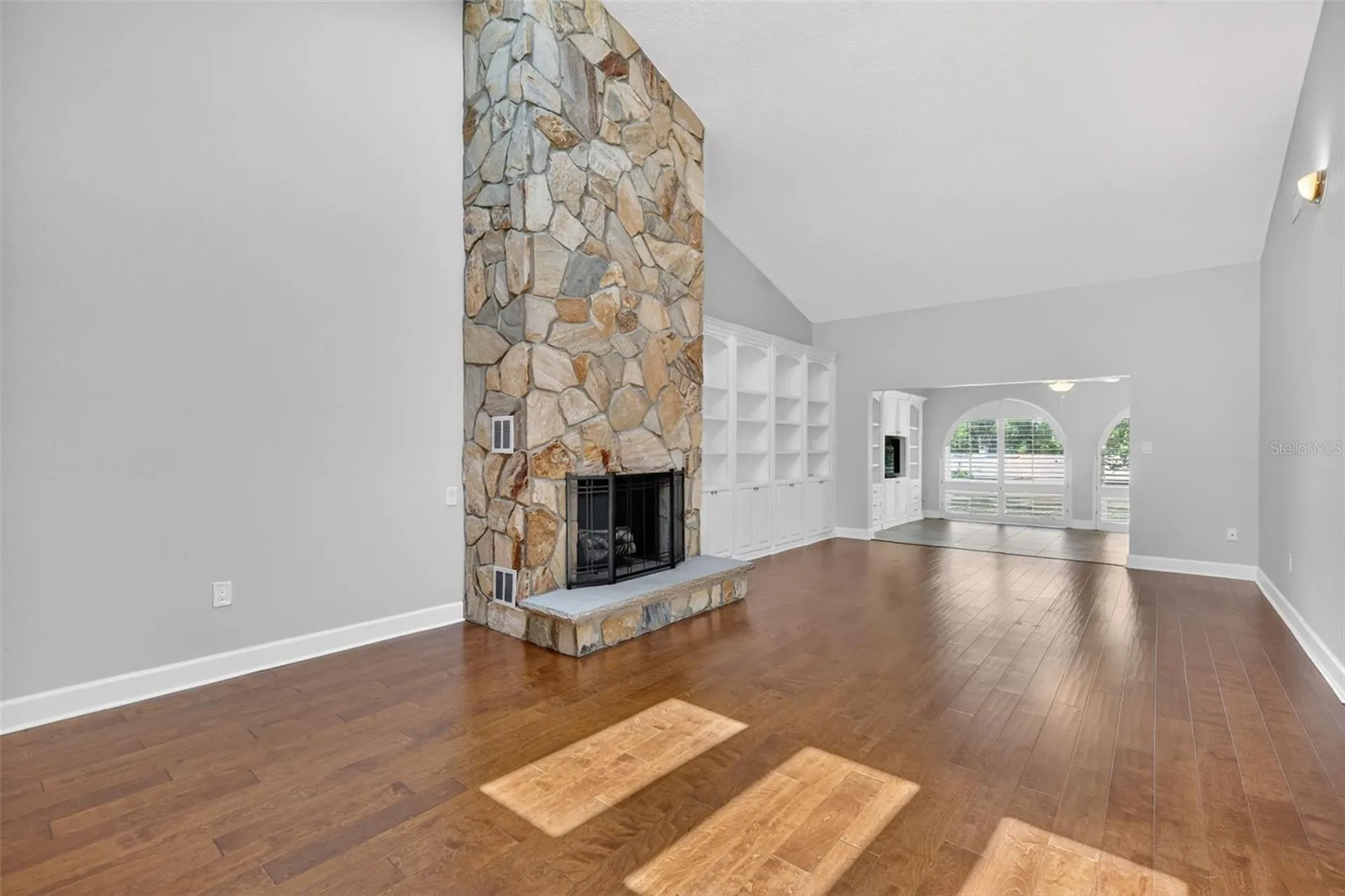 100 S Tremain Street Mount Dora FL 32757