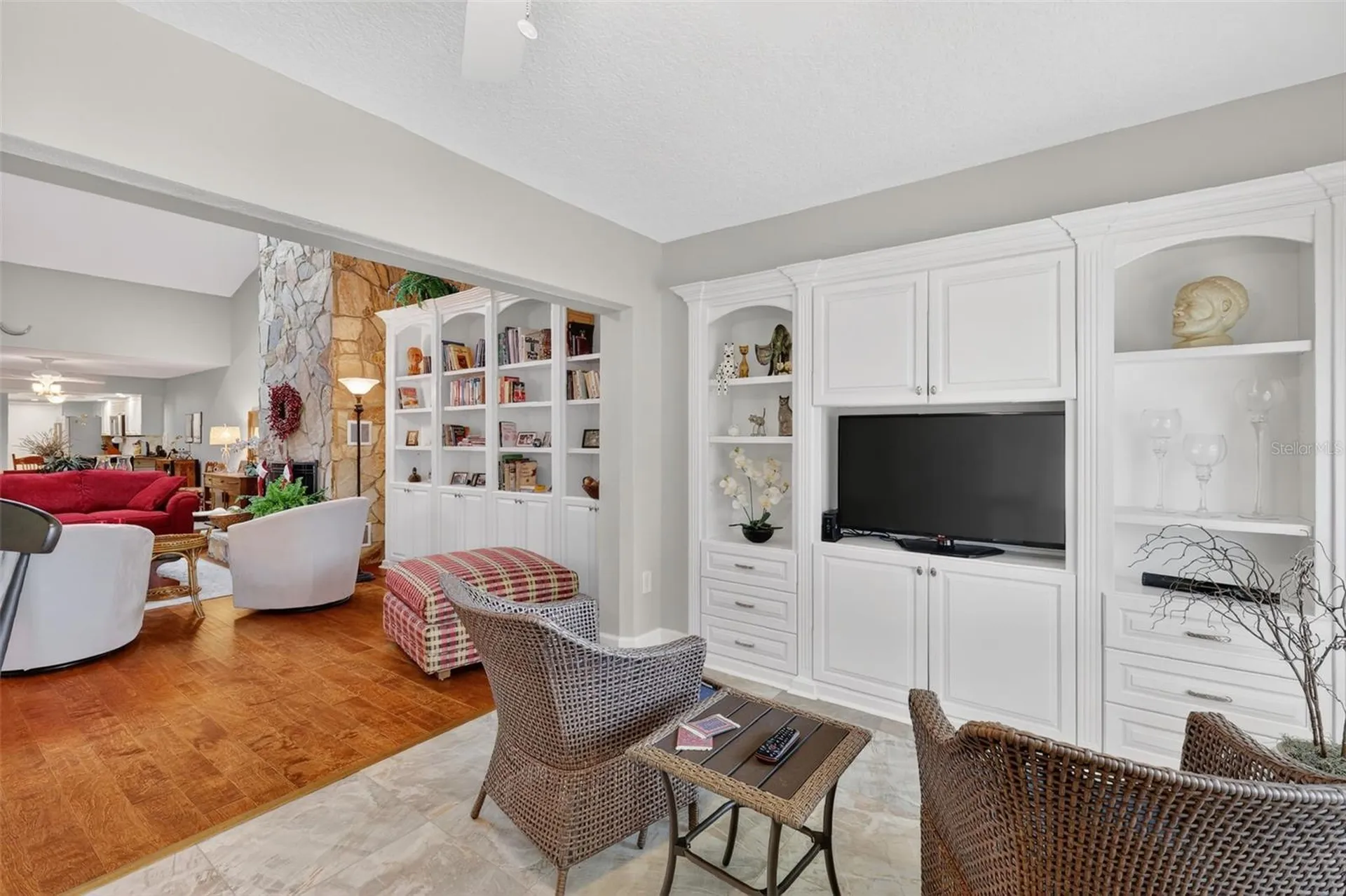 100 S Tremain Street Mount Dora FL 32757