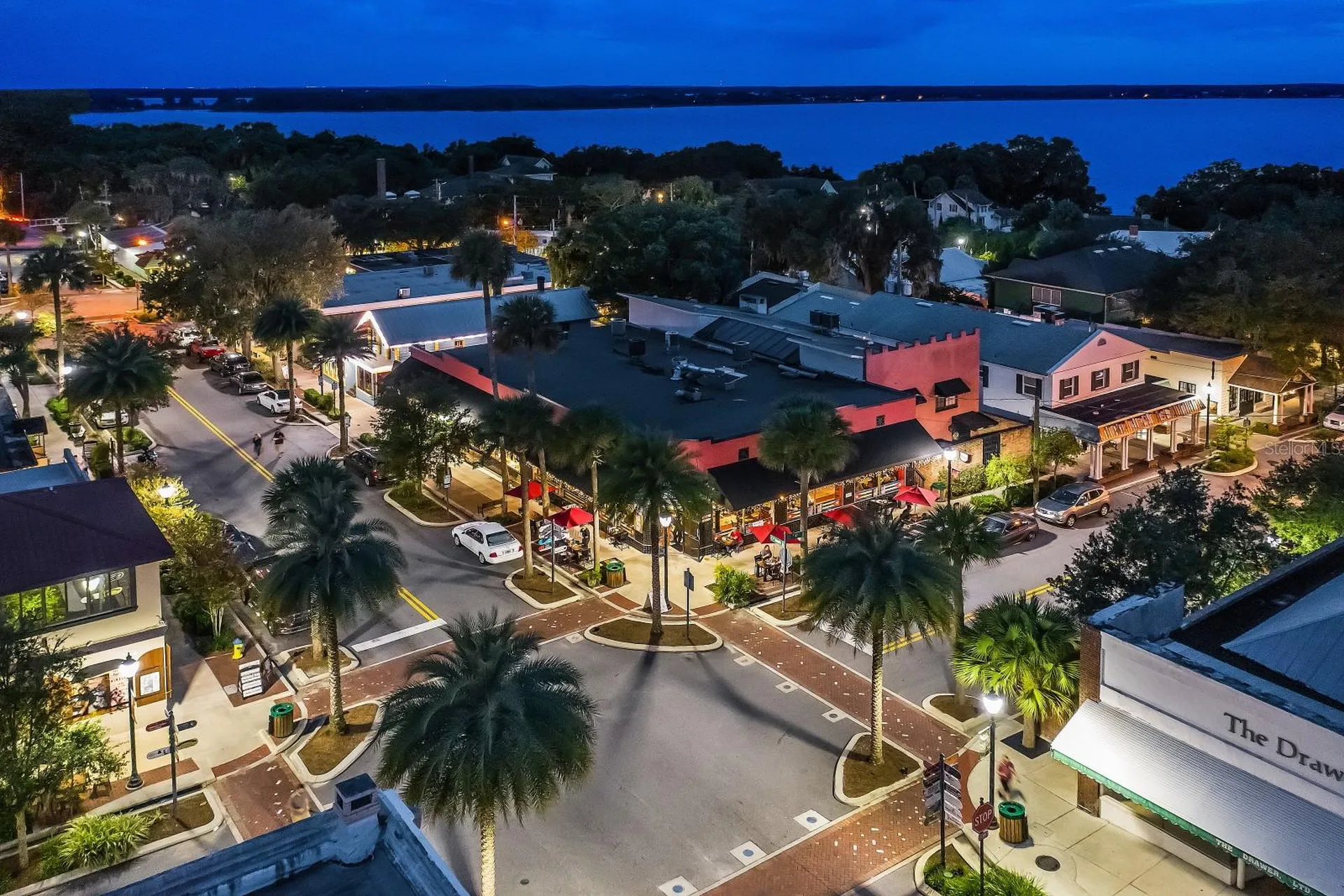 100 S Tremain Street Mount Dora FL 32757