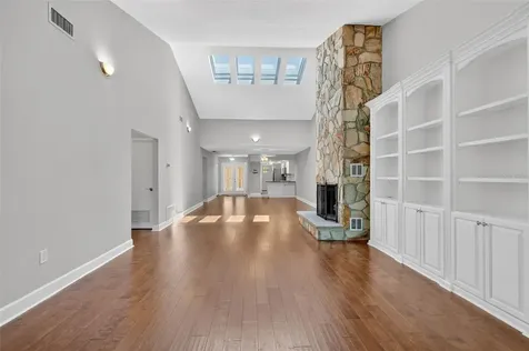 100 S Tremain Street Mount Dora FL 32757