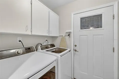 100 S Tremain Street Mount Dora FL 32757