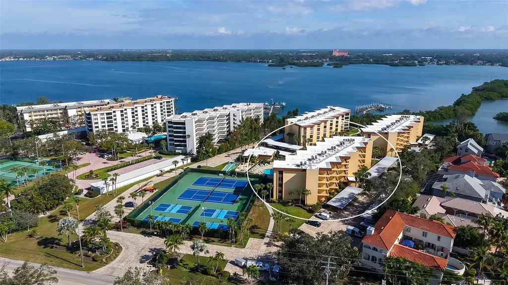 8773 Midnight Pass Road Sarasota FL 34242