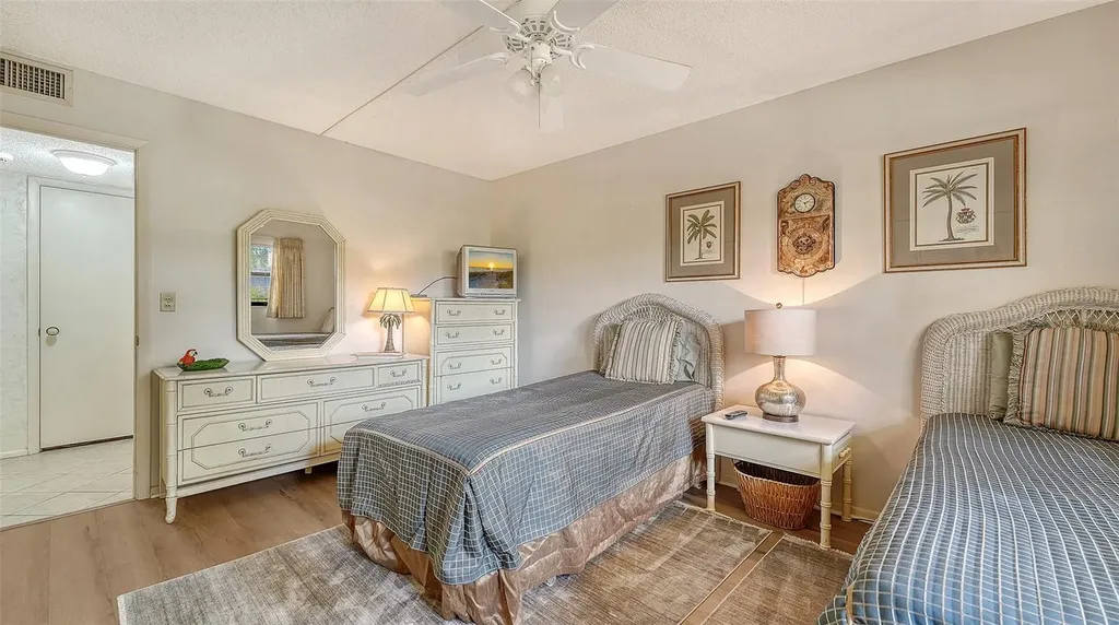8773 Midnight Pass Road Sarasota FL 34242