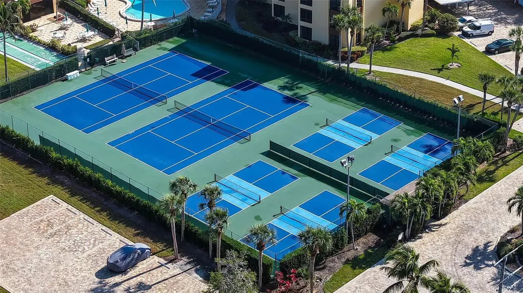 8773 Midnight Pass Road Sarasota FL 34242