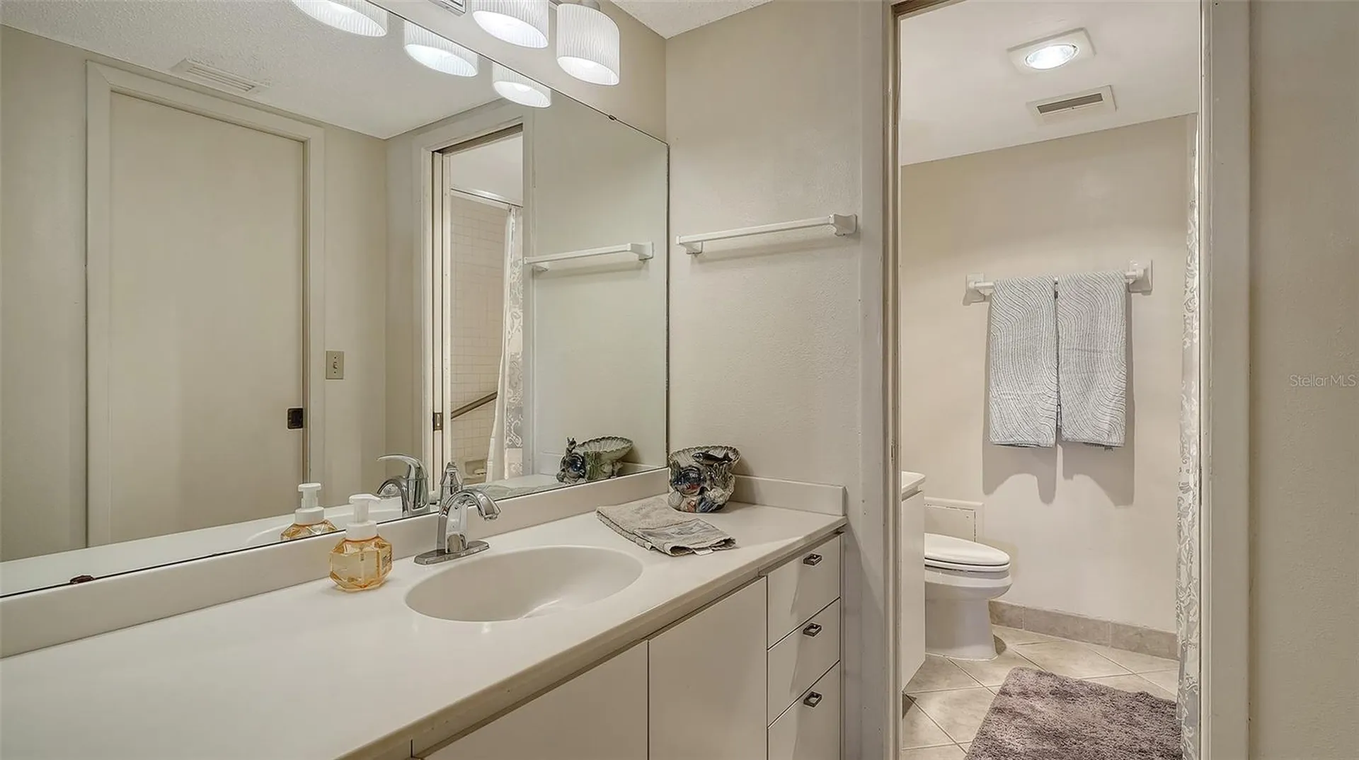 8773 Midnight Pass Road Sarasota FL 34242
