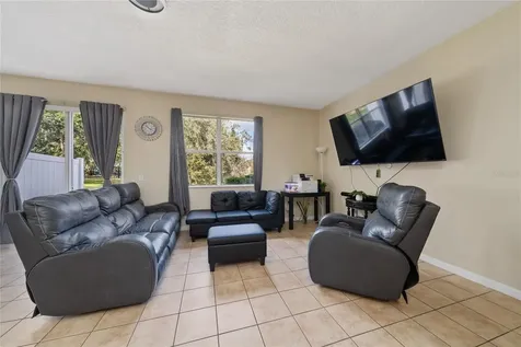 3008 Seaview Castle Drive Kissimmee FL 34746