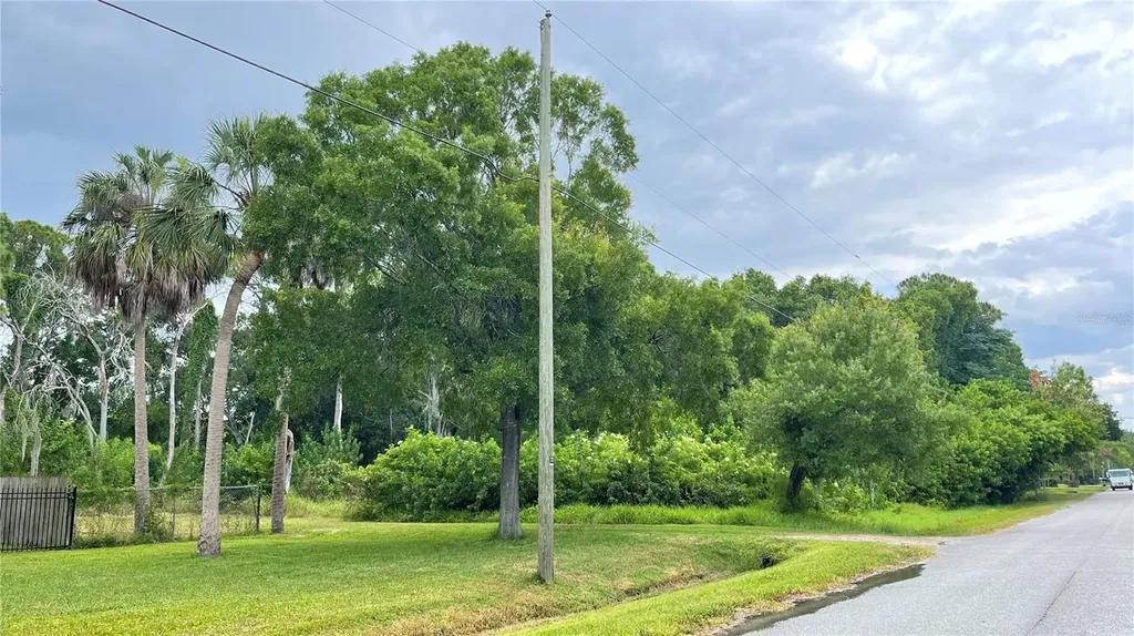 9461 W Norfolk Street Tampa FL 33615