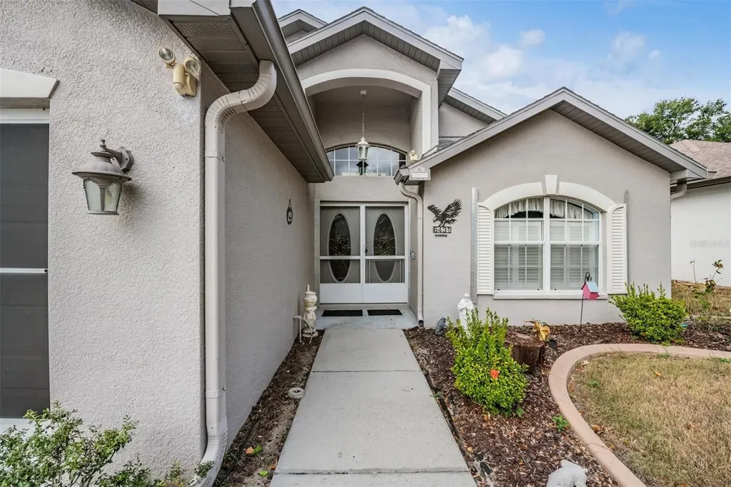 6431 Taylor Court New Port Richey FL 34653