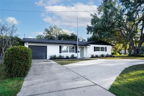 2050 67th Avenue N St Petersburg FL 33702
