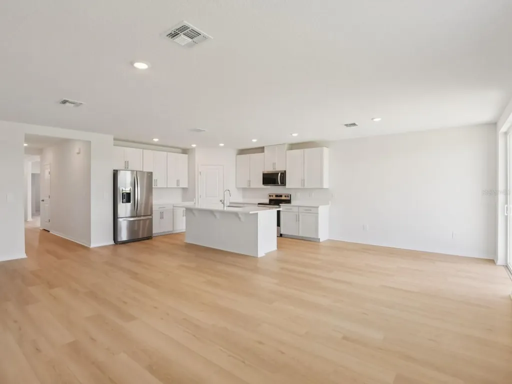 10412 Abundance Grove Way Parrish FL 34219