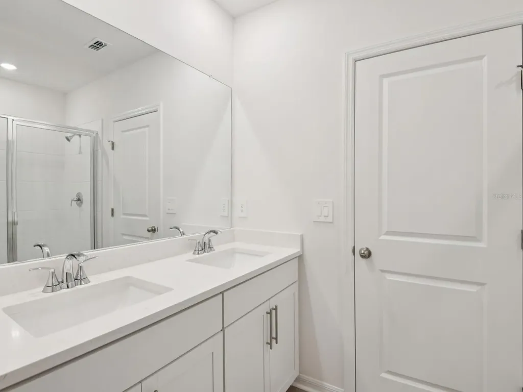 10412 Abundance Grove Way Parrish FL 34219