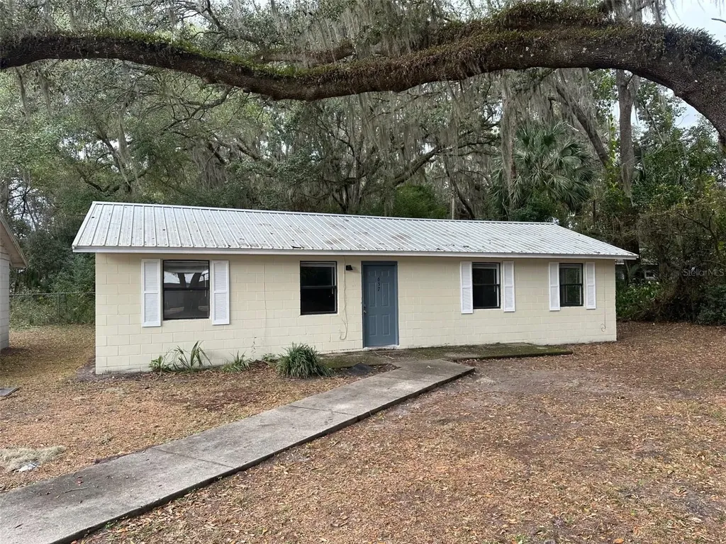 657 NE Waldo Road Gainesville FL 32641