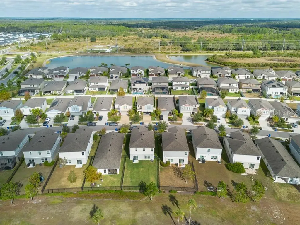 14617 Brumby Ridge Avenue Lithia FL 33547