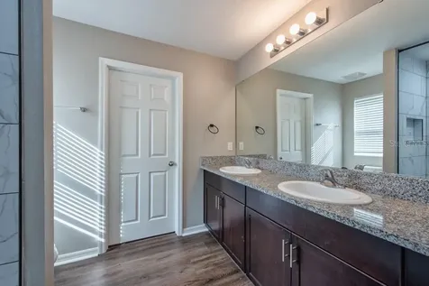 14617 Brumby Ridge Avenue Lithia FL 33547