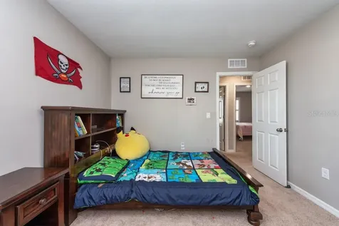 14617 Brumby Ridge Avenue Lithia FL 33547
