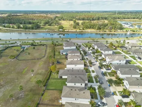 14617 Brumby Ridge Avenue Lithia FL 33547