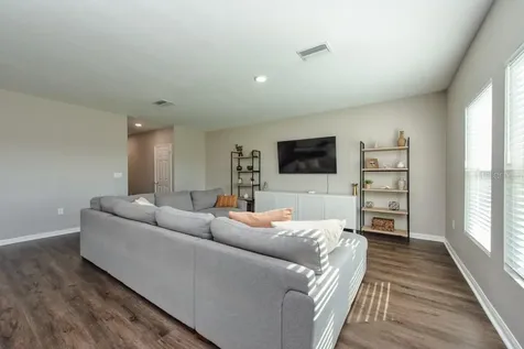 14617 Brumby Ridge Avenue Lithia FL 33547