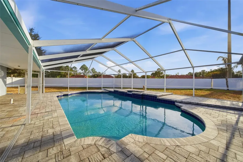 9823 Sunnyoak Drive Riverview FL 33569