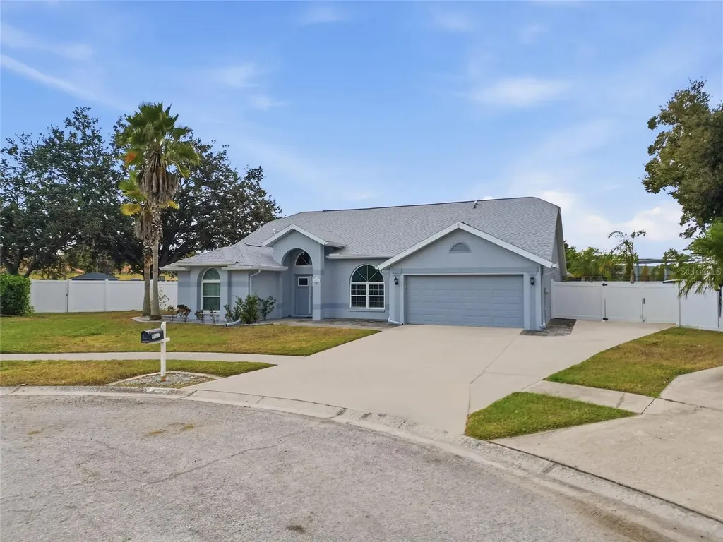 9823 Sunnyoak Drive Riverview FL 33569