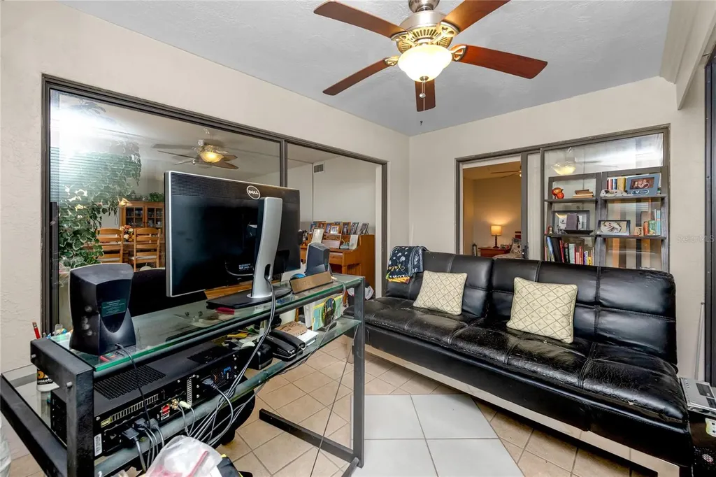 2737 Enterprise Road E Clearwater FL 33759