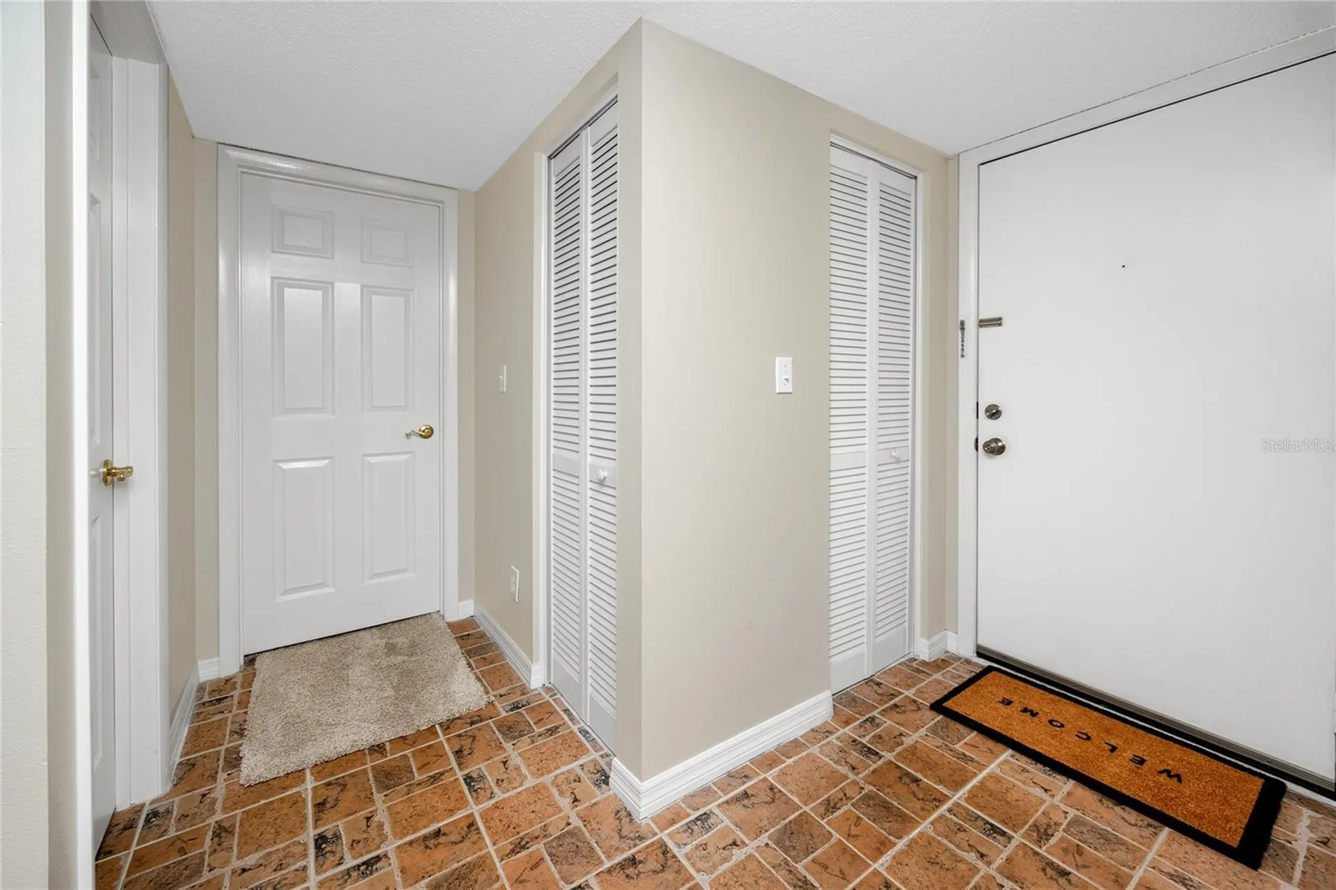 2737 Enterprise Road E Clearwater FL 33759