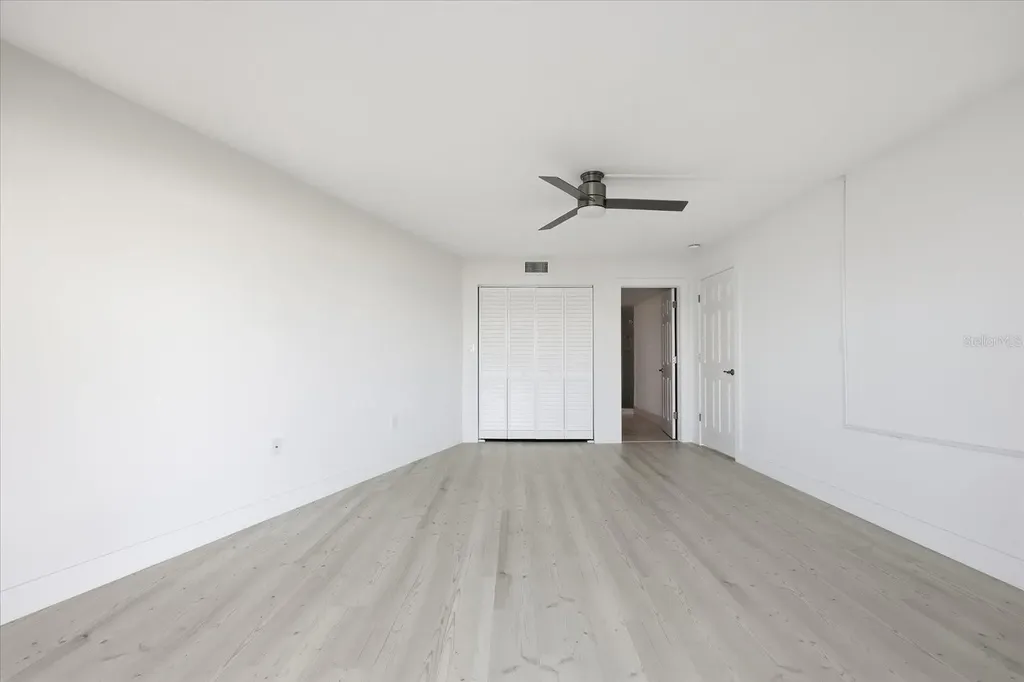 7520 Sunshine Skyway Lane S St Petersburg FL 33711
